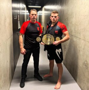 Jean Magny "Captain France" vainqueur de la ceinture AEC