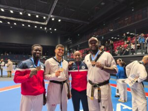 4 médailles pour Paris Team Taekwondo